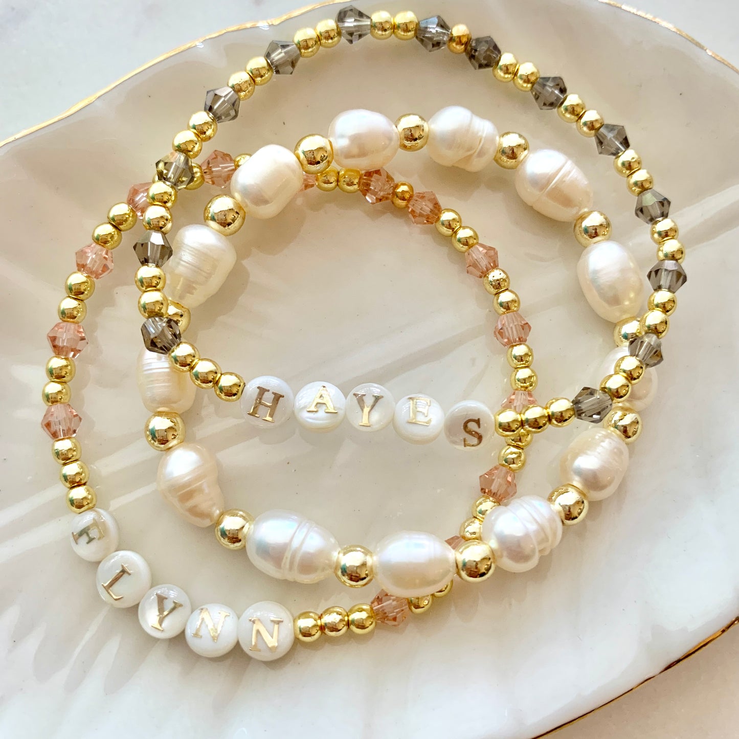 Pearl and Gold Beaded Stretch Bracelet