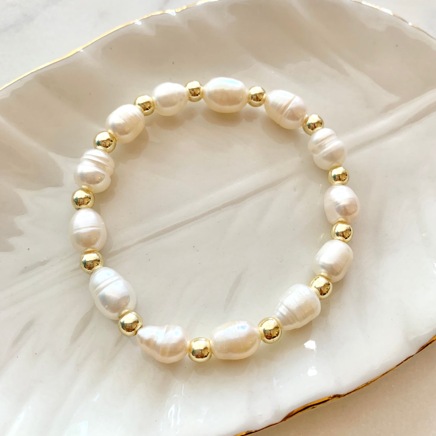 Pearl and Gold Beaded Stretch Bracelet